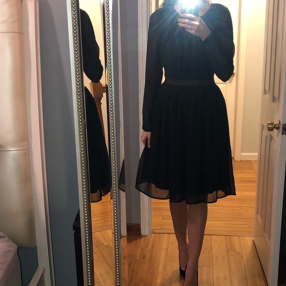 Black long sleeve loose dress